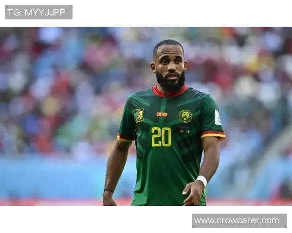 6号足球明星黑人在绿茵场上的传奇故事与辉煌成就解析